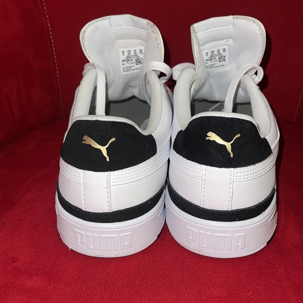 BRAND NEW PUMA Men’s sneakers